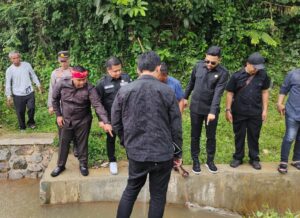 Ancam Para Petani Gagal Panen, Ketua DPRD Konawe Tinjau Persawahan Warga